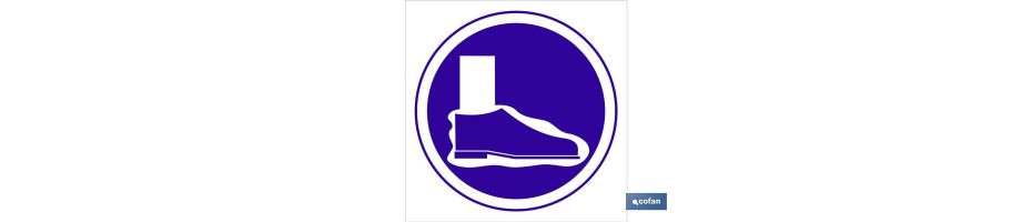 Obligatorio cubre calzado