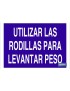 Utilizar las rodillas para levantar peso