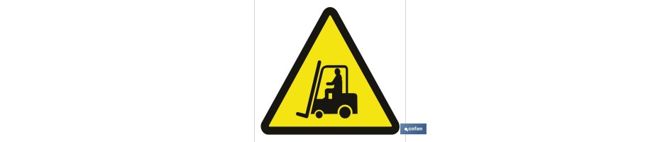 Peligro paso carretillas