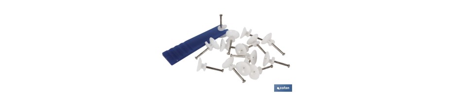 Cuelga fácil con protector