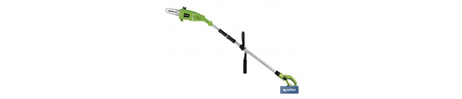 Sierra de cadena eléctrica a batería.